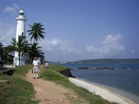 Galle Lighthouse. Le#81FE2F